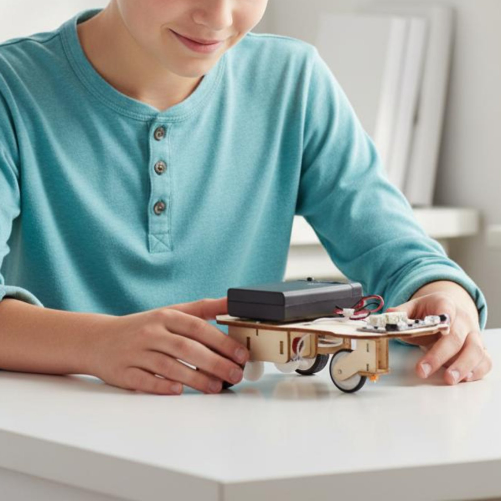 Wooden Intelligent Vehicle Kit - огляд і ціна Science Robotics